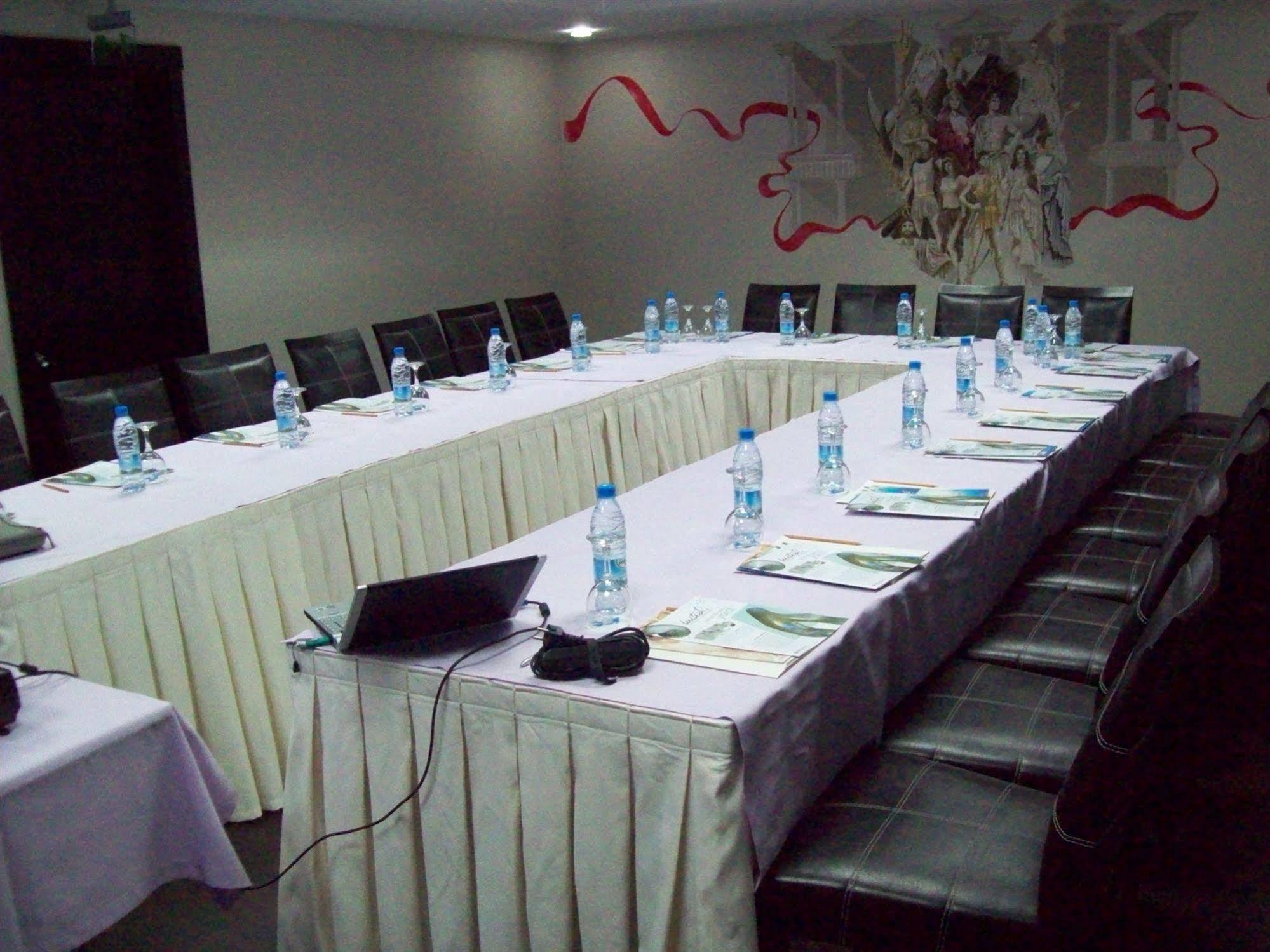 May Park Hotel İzmir Eksteriør bilde